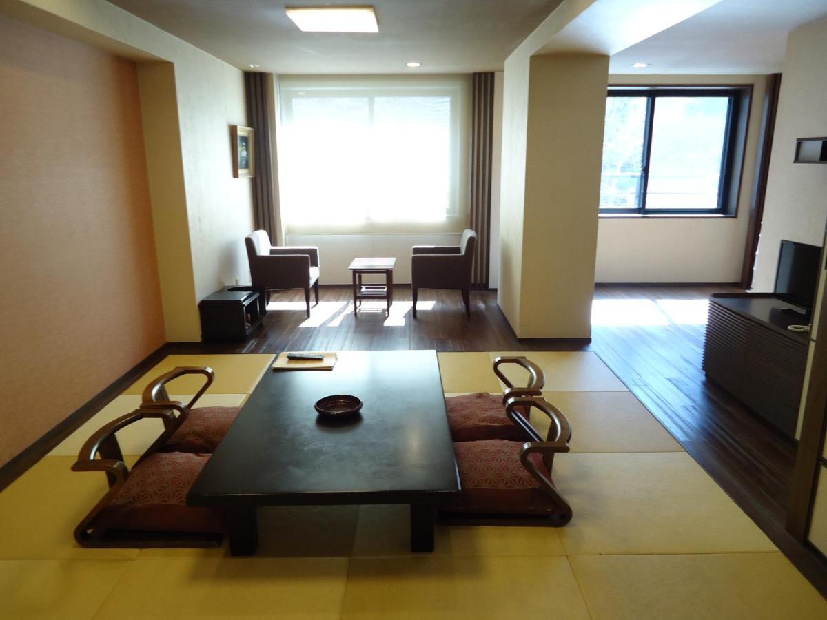 Yamagisi Ryokan Fujikawaguchiko Eksteriør billede